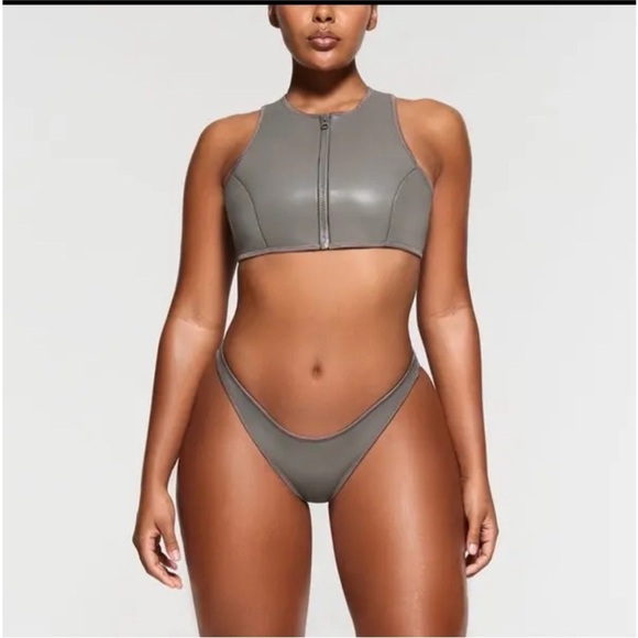 SKIMS SWIM RUBBERIZED SCUBA BIKINI GRAY CHALK Tanga Bottom and Track Top - Picture 1 of 9